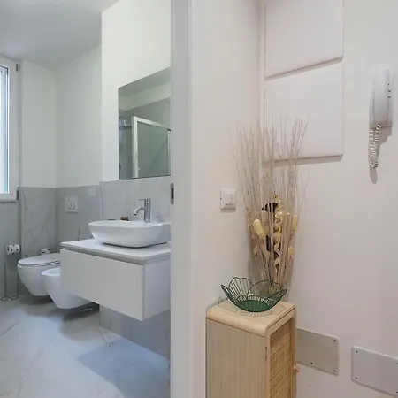 Διαμέρισμα Melzo Premium Porta Venezia *